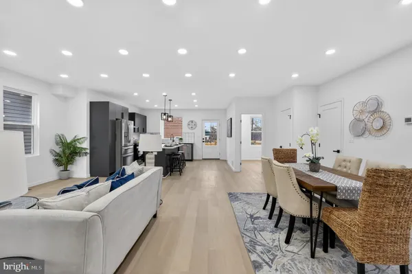 $849,000 | 2932 Yost Place Northeast, Washington, DC 20018