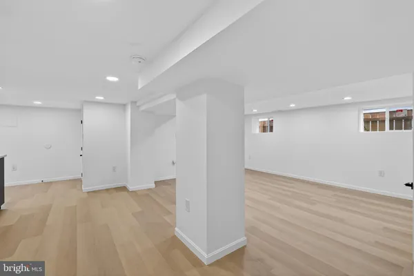 $849,000 | 2932 Yost Place Northeast, Washington, DC 20018