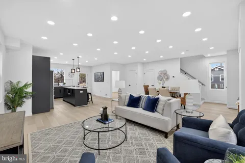 $849,000 | 2932 Yost Place Northeast, Washington, DC 20018