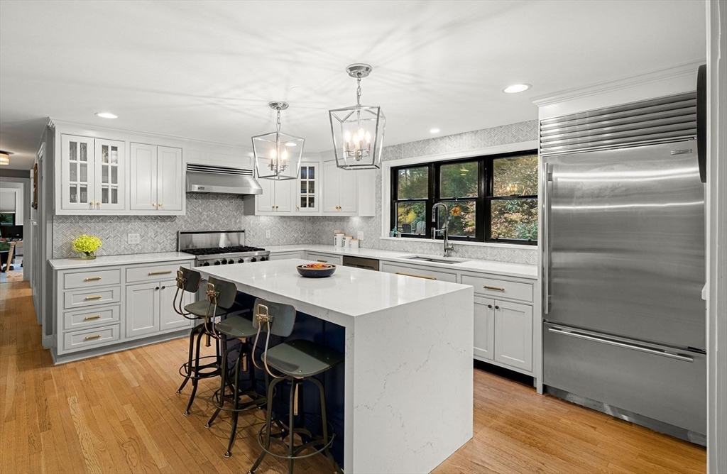 16 Woodholm Road Manchester, MA 01944 - Photo 2 of 30