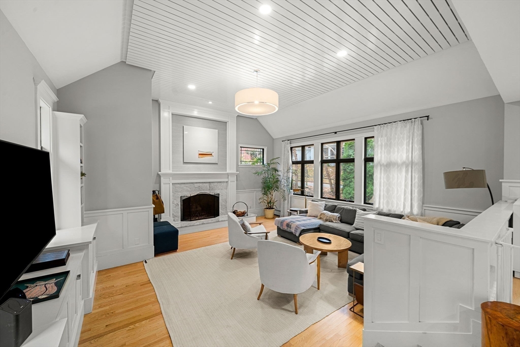 16 Woodholm Road Manchester, MA 01944 - Photo 6 of 30