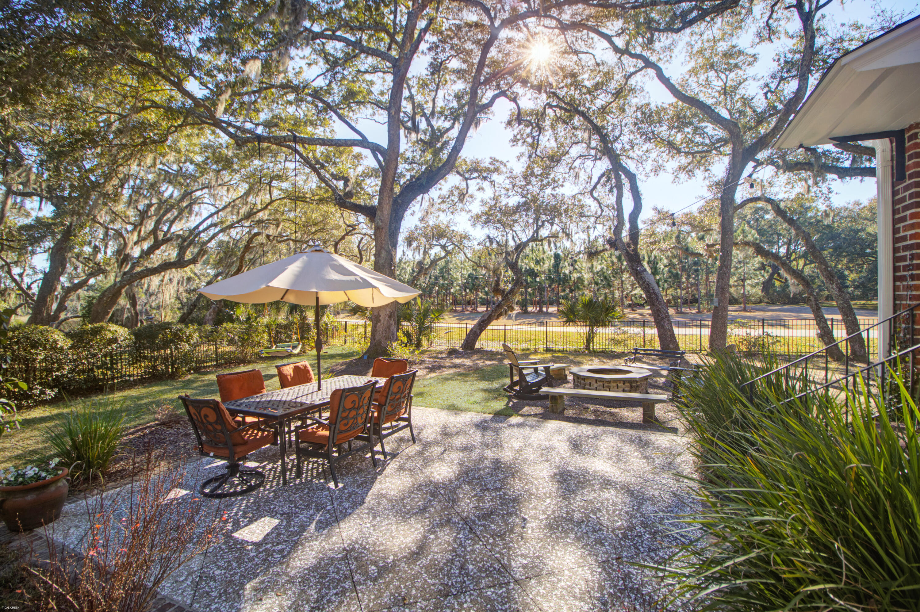 48 Colleton Drive Charleston, SC 29407 - Photo 20 of 41 Serene backyard