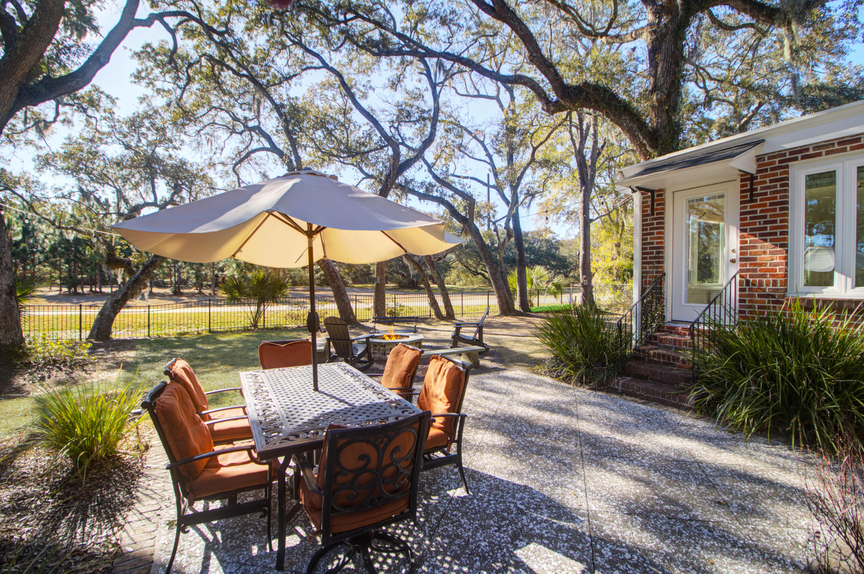 48 Colleton Drive Charleston, SC 29407 - Photo 22 of 41 Patio