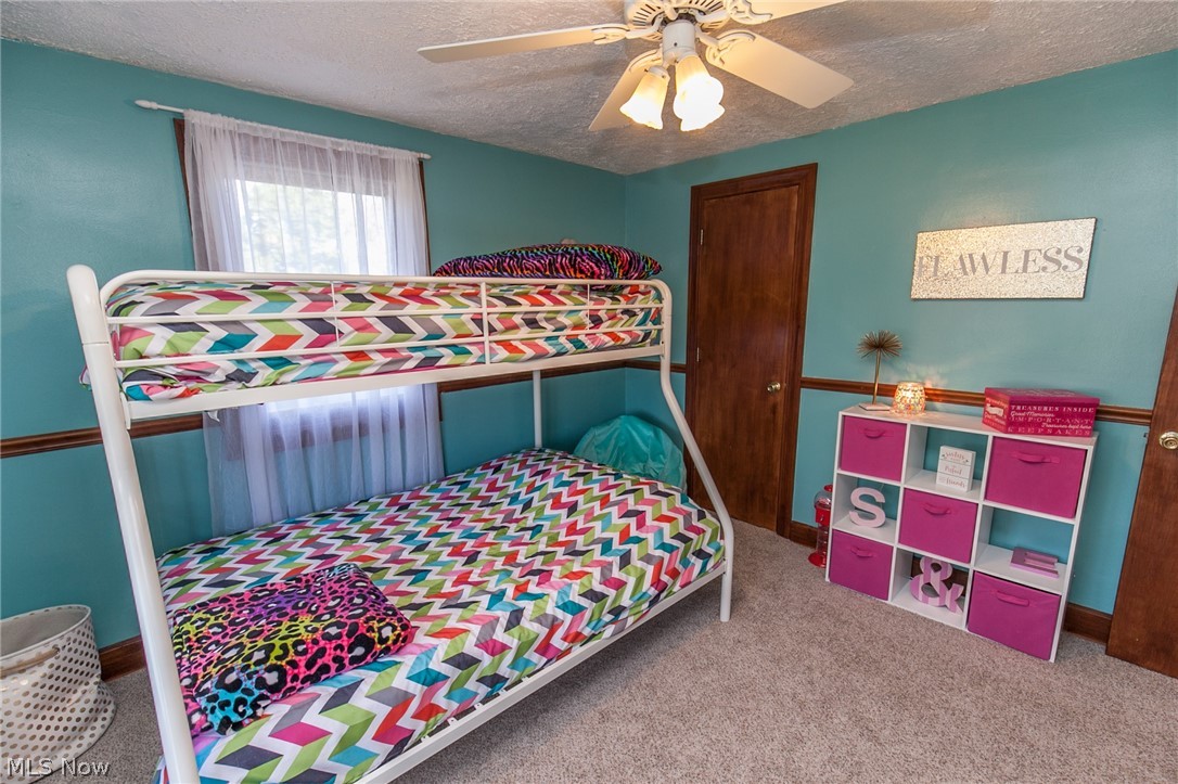 7922 Spring Garden Road Cleveland, OH 44129 - Photo 21 of 35