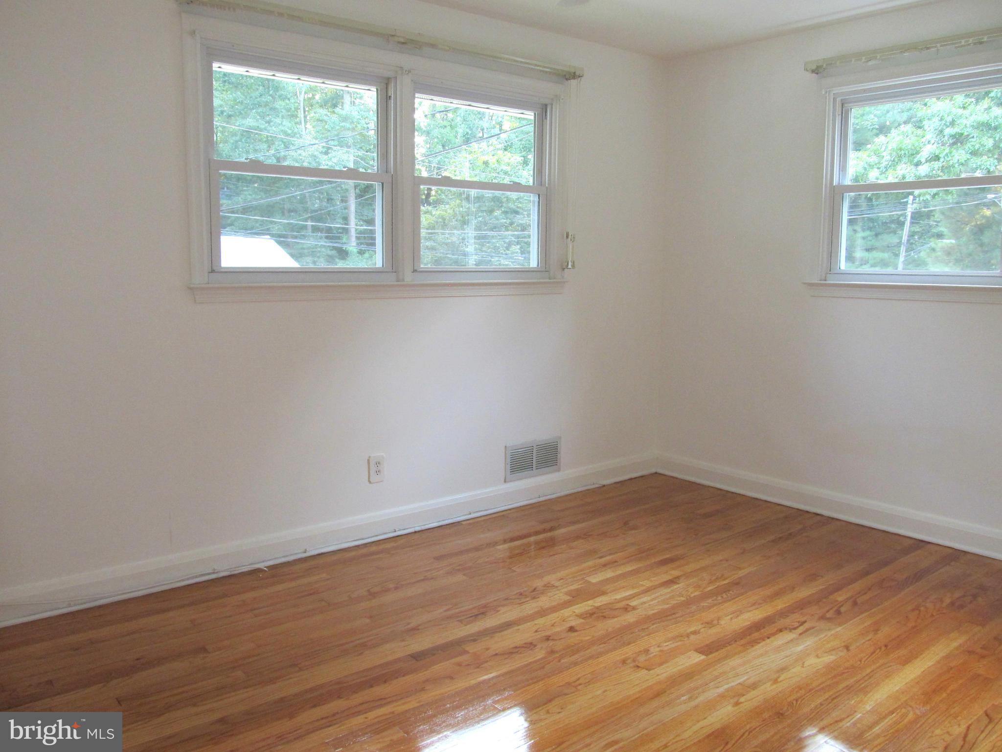 520 Dogwood Road Linthicum, MD 21090 - Photo 9 of 14 Bedroom