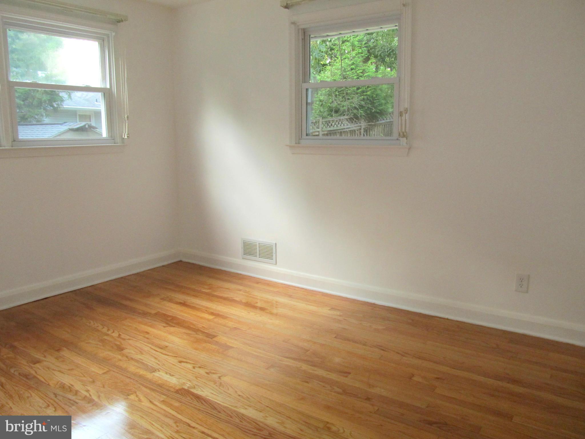 520 Dogwood Road Linthicum, MD 21090 - Photo 10 of 14 Bedroom
