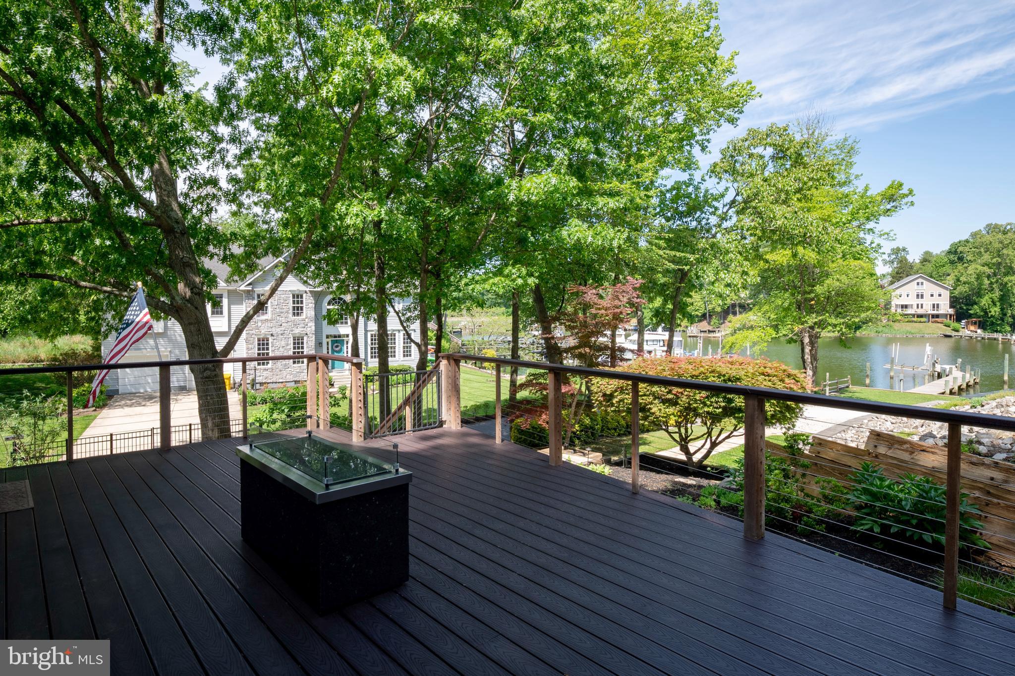 122 Shore Road Arnold, MD 21012 - Photo 8 of 70 Deck (alt view)