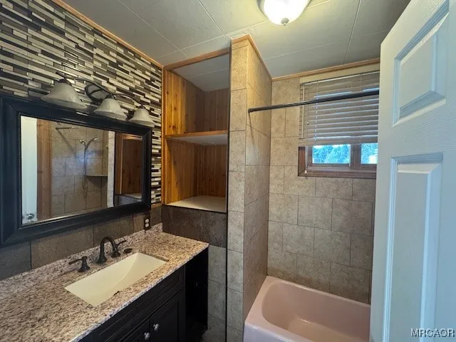 $399,500 | 39256 North Shore Drive, Fawnskin, CA 92333