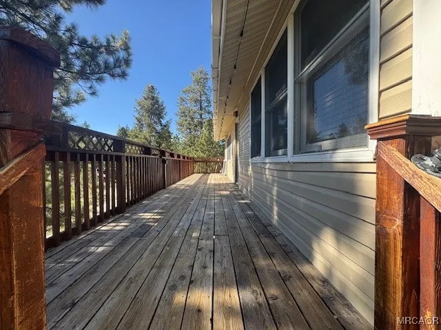 $399,500 | 39256 North Shore Drive, Fawnskin, CA 92333
