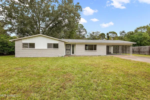 $179,500 | 5256 Parkway Drive, Jackson, MS 39211