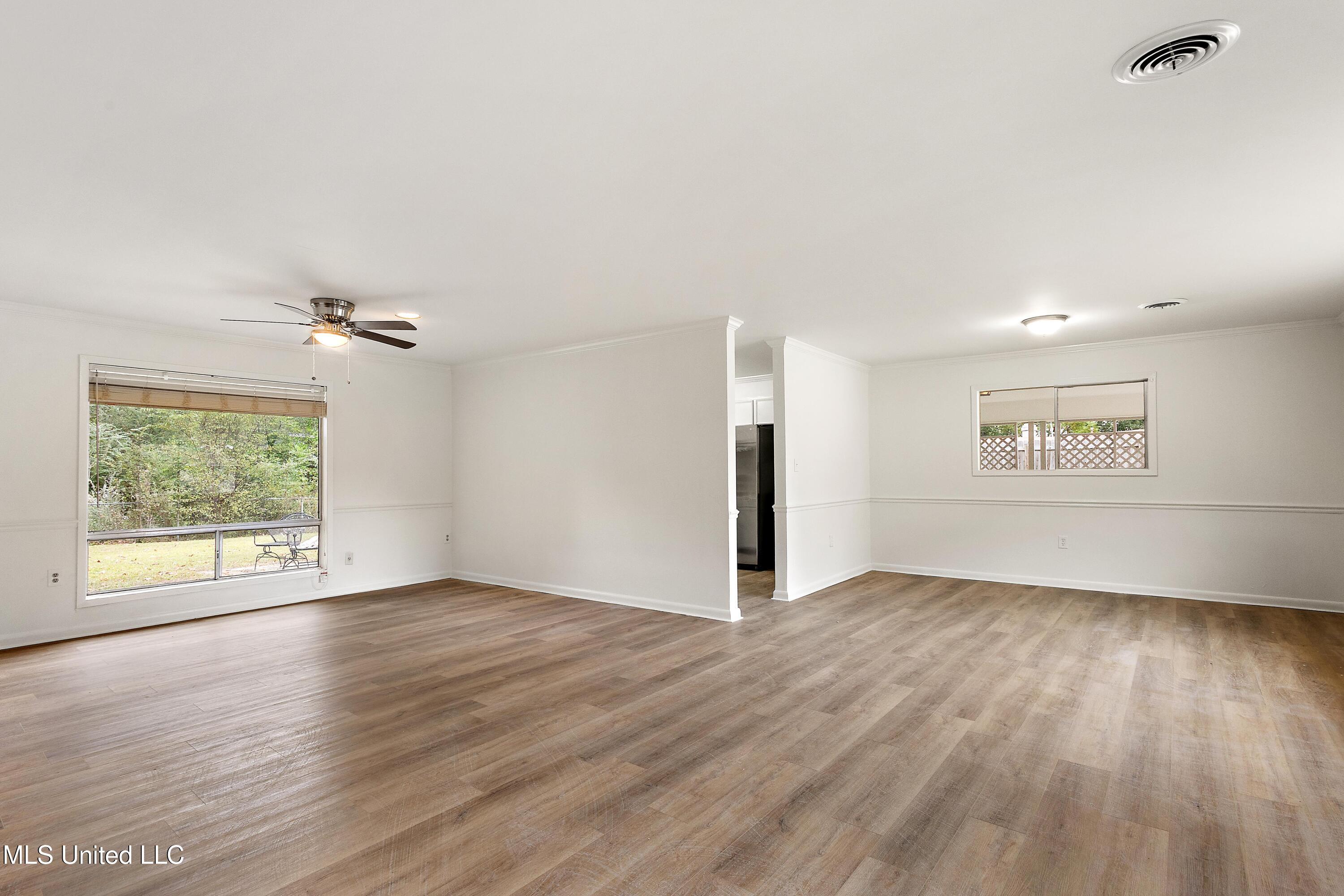 5256 Parkway Drive Jackson, MS 39211 - Photo 3 of 15 fgf5oodbgl