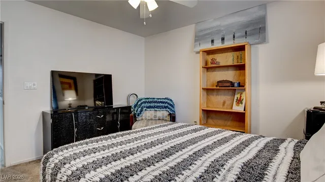 $699,999 | 53 Evvie Court, Henderson, NV 89012