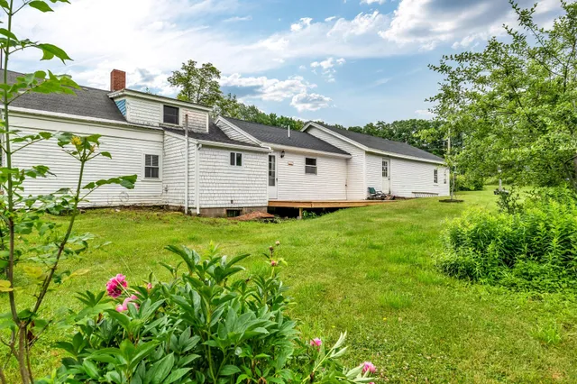 $395,000 | 8 Beech Hill Road, Northport, ME 04849
