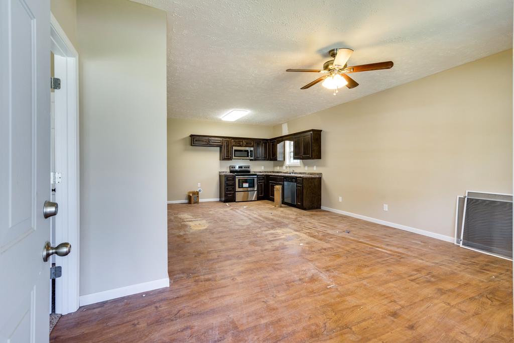 605 South Spring Street Manchester, TN 37355 - Photo 3 of 12 Gallery Image 3