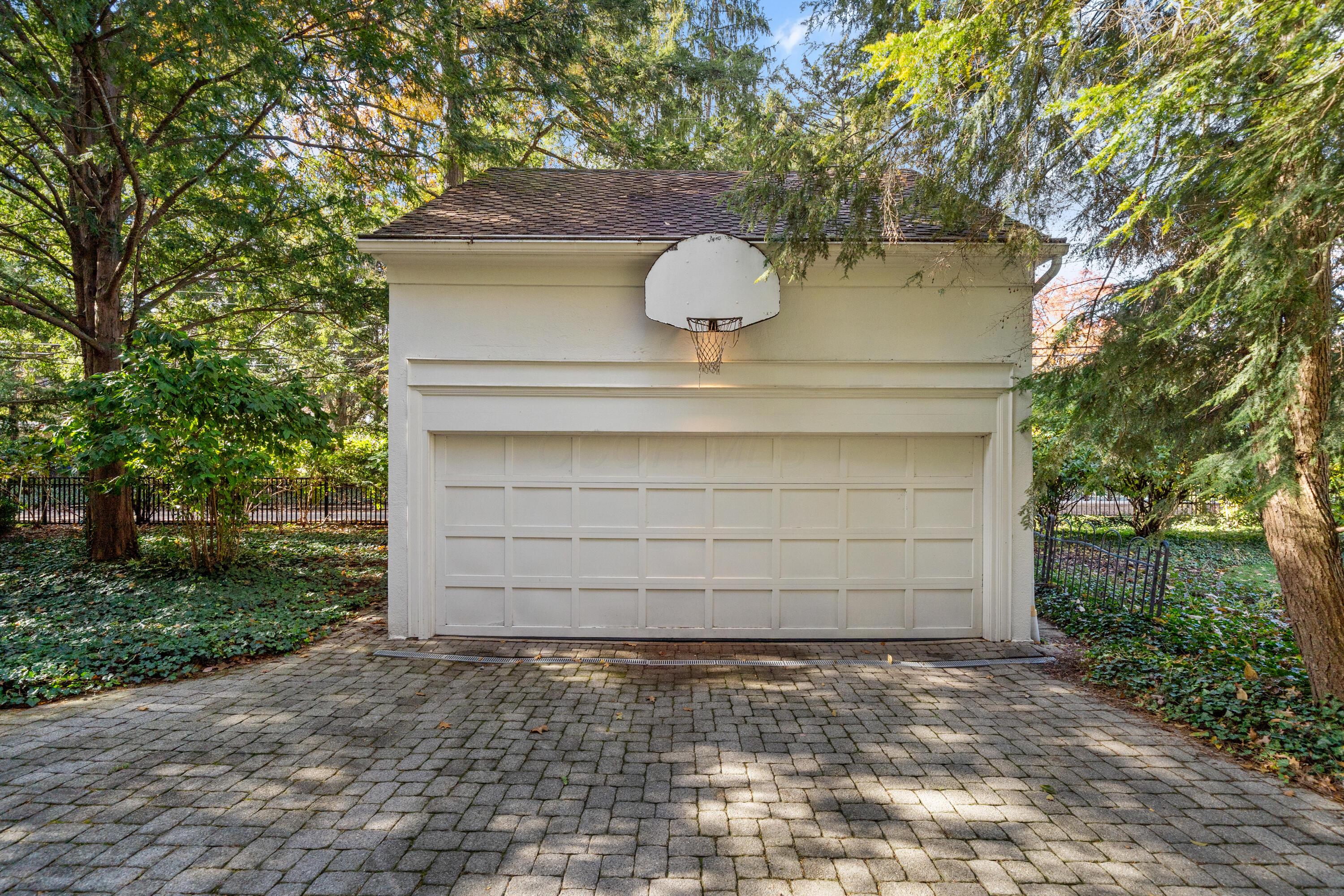 211 Preston Road Columbus, OH 43209 - Photo 83 of 103 DSC03837