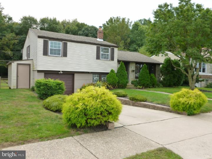 11603 Stevens Road Philadelphia, PA 19116 - Photo 1 of 25 Exterior Front