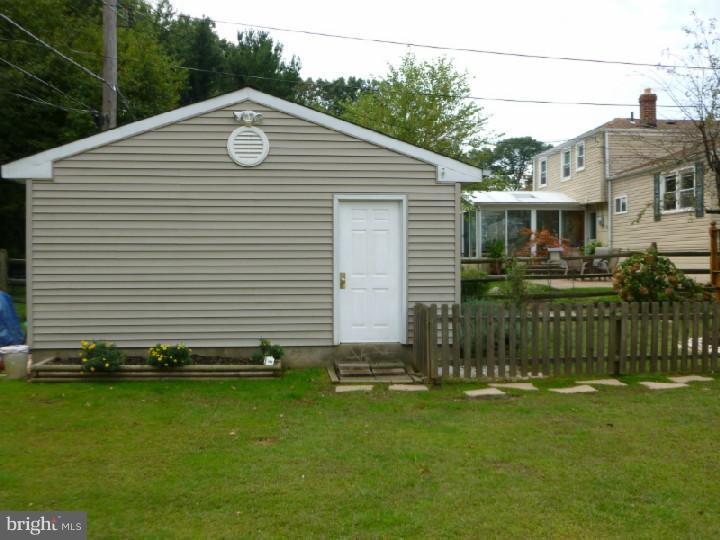 11603 Stevens Road Philadelphia, PA 19116 - Photo 23 of 25