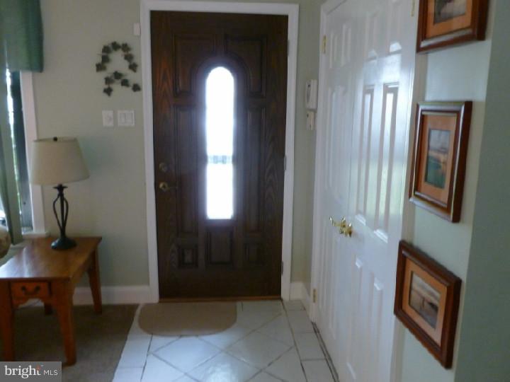11603 Stevens Road Philadelphia, PA 19116 - Photo 4 of 25 Foyer