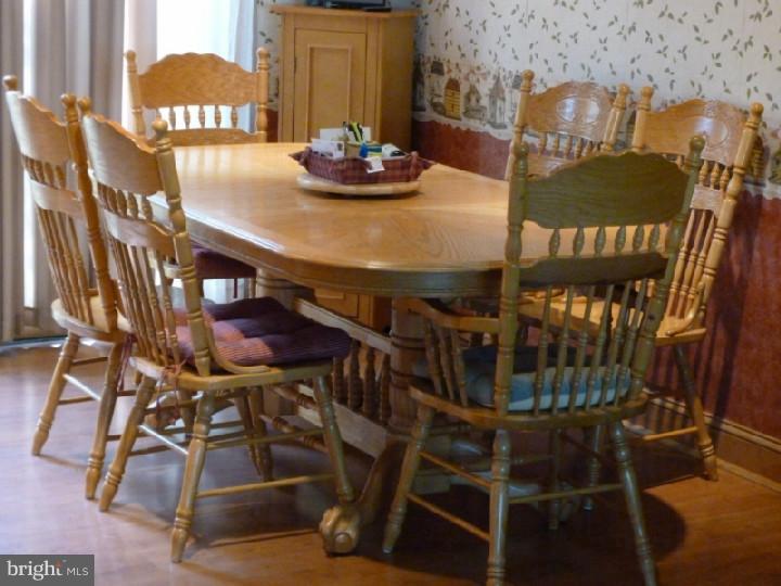 11603 Stevens Road Philadelphia, PA 19116 - Photo 8 of 25 Dining Room