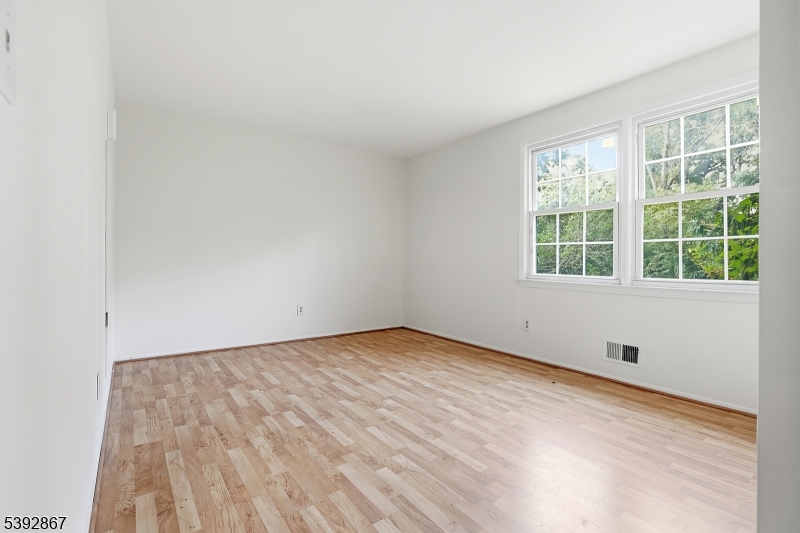 30 Brookside Road Edison, NJ 08817 - Photo 11 of 18 an empty room with a window