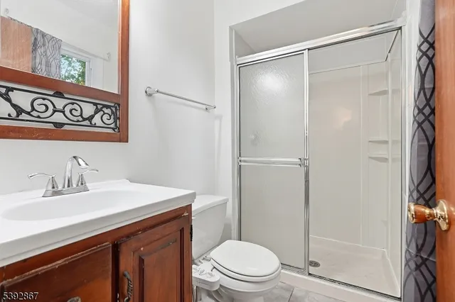 $3,850 | 30 Brookside Road, Edison, NJ 08817