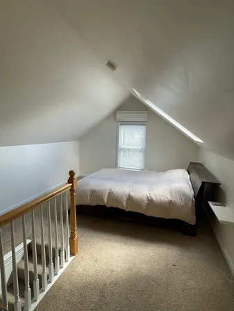 $2,500 | 18 Gould Street, Unit 2, Wakefield, MA 01880