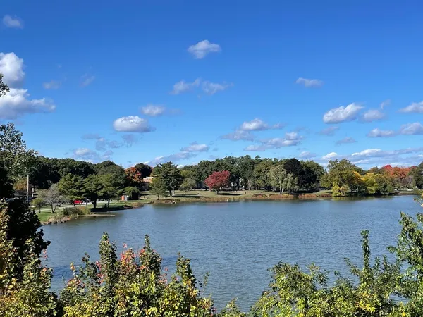 $2,500 | 18 Gould Street, Unit 2, Wakefield, MA 01880