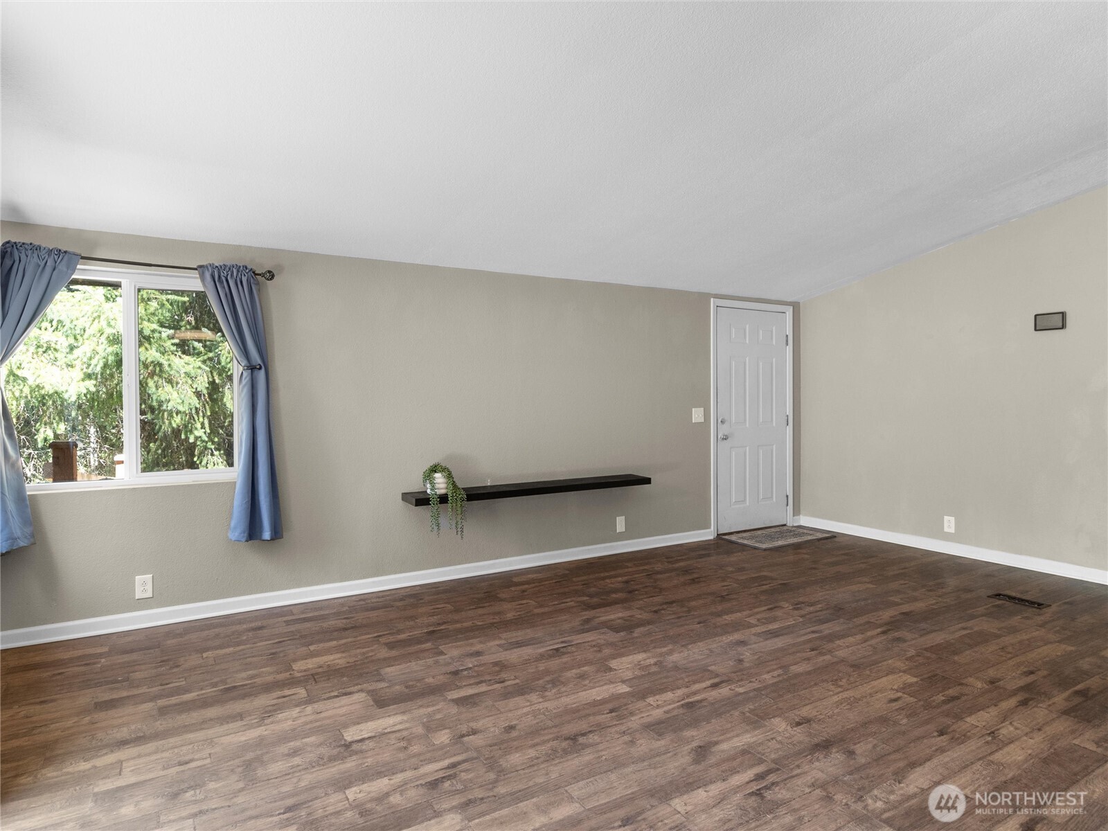 1571 Northeast Bear Ridge Road Belfair, WA 98528 - Photo 16 of 40 Gallery Image 16