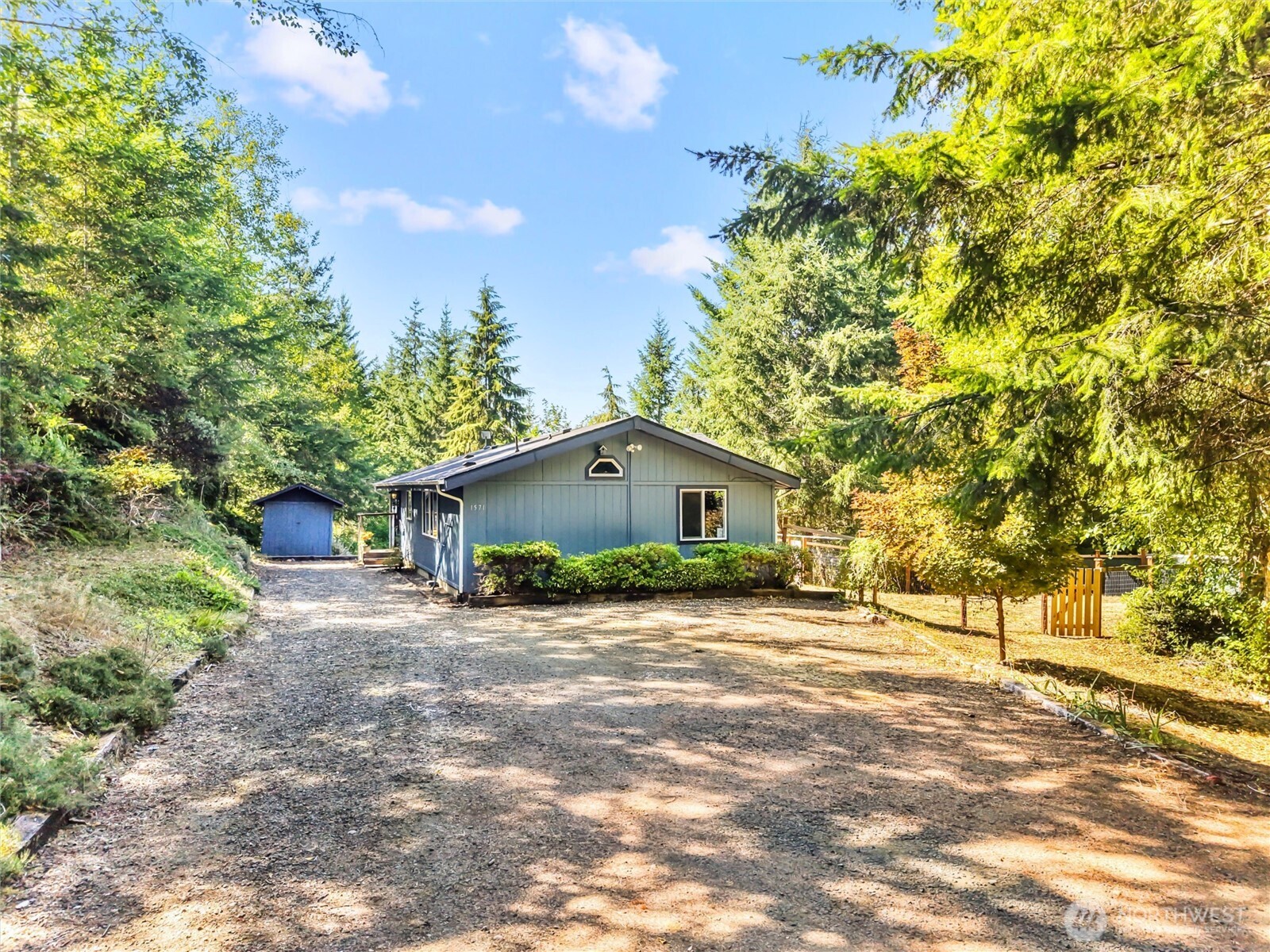 1571 Northeast Bear Ridge Road Belfair, WA 98528 - Photo 4 of 40 Gallery Image 4
