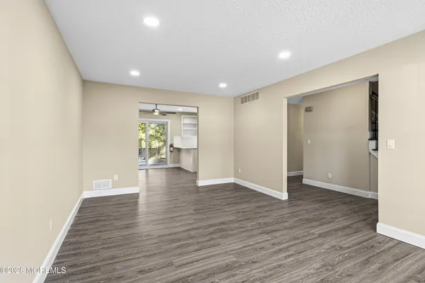 $689,000 | 1432 Weeping Willow Court, Toms River, NJ 08753