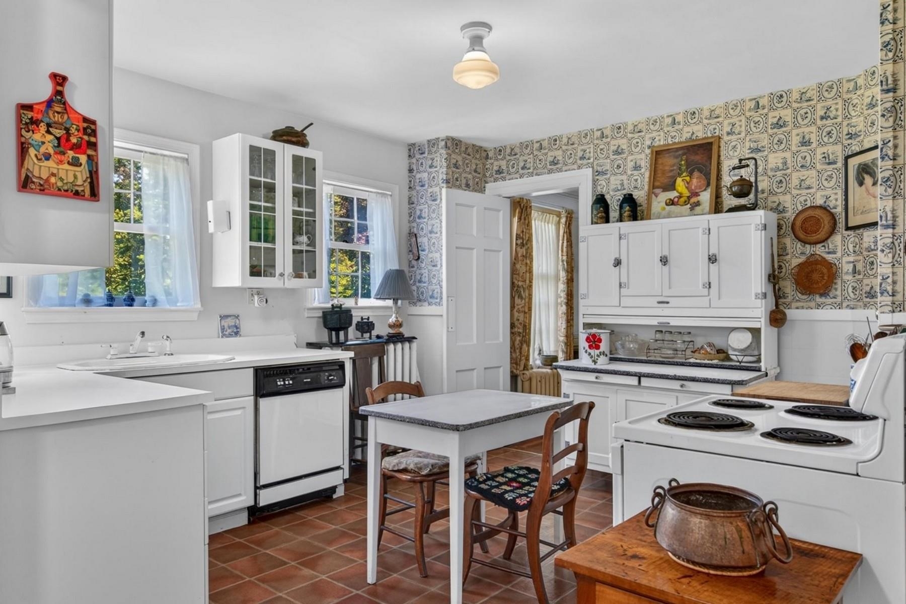 61 Ormsbee Avenue Proctor, VT 05765 - Photo 25 of 59 Gallery Image 25