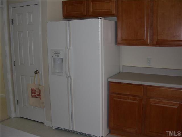 5250 Portside Lane Raleigh, NC 27610 - Photo 3 of 11 Gallery Image 3