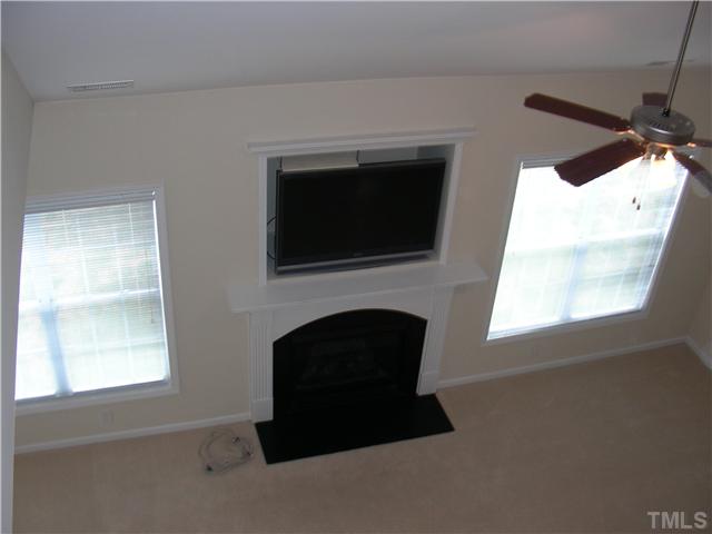 5250 Portside Lane Raleigh, NC 27610 - Photo 4 of 11 Gallery Image 4