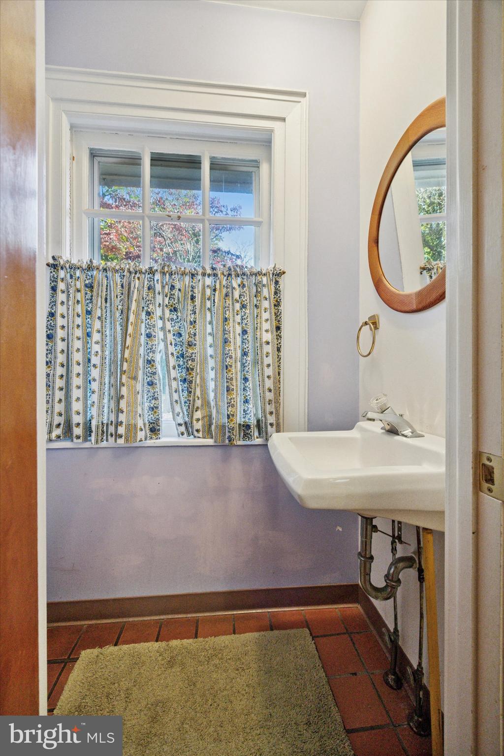 203 Conshohocken State Road Bala Cynwyd, PA 19004 - Photo 11 of 35 Powder Room