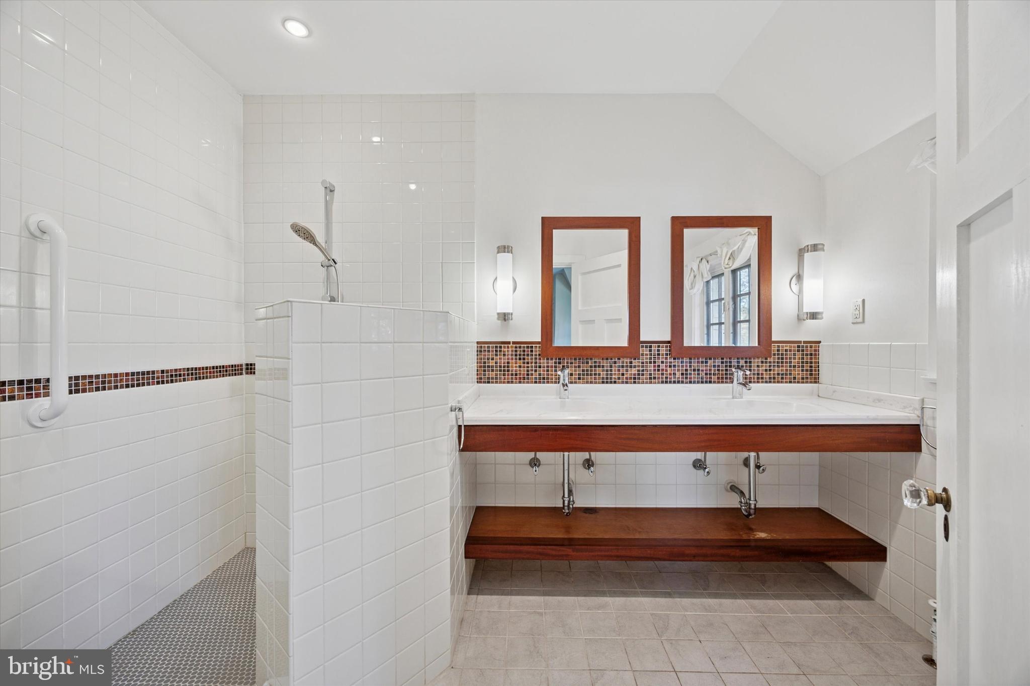 203 Conshohocken State Road Bala Cynwyd, PA 19004 - Photo 14 of 35 Primary Bathroom