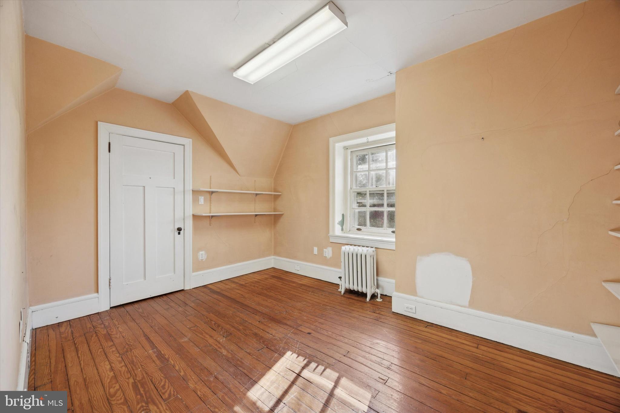 203 Conshohocken State Road Bala Cynwyd, PA 19004 - Photo 18 of 35 Bonus Room with Walk in Closet
