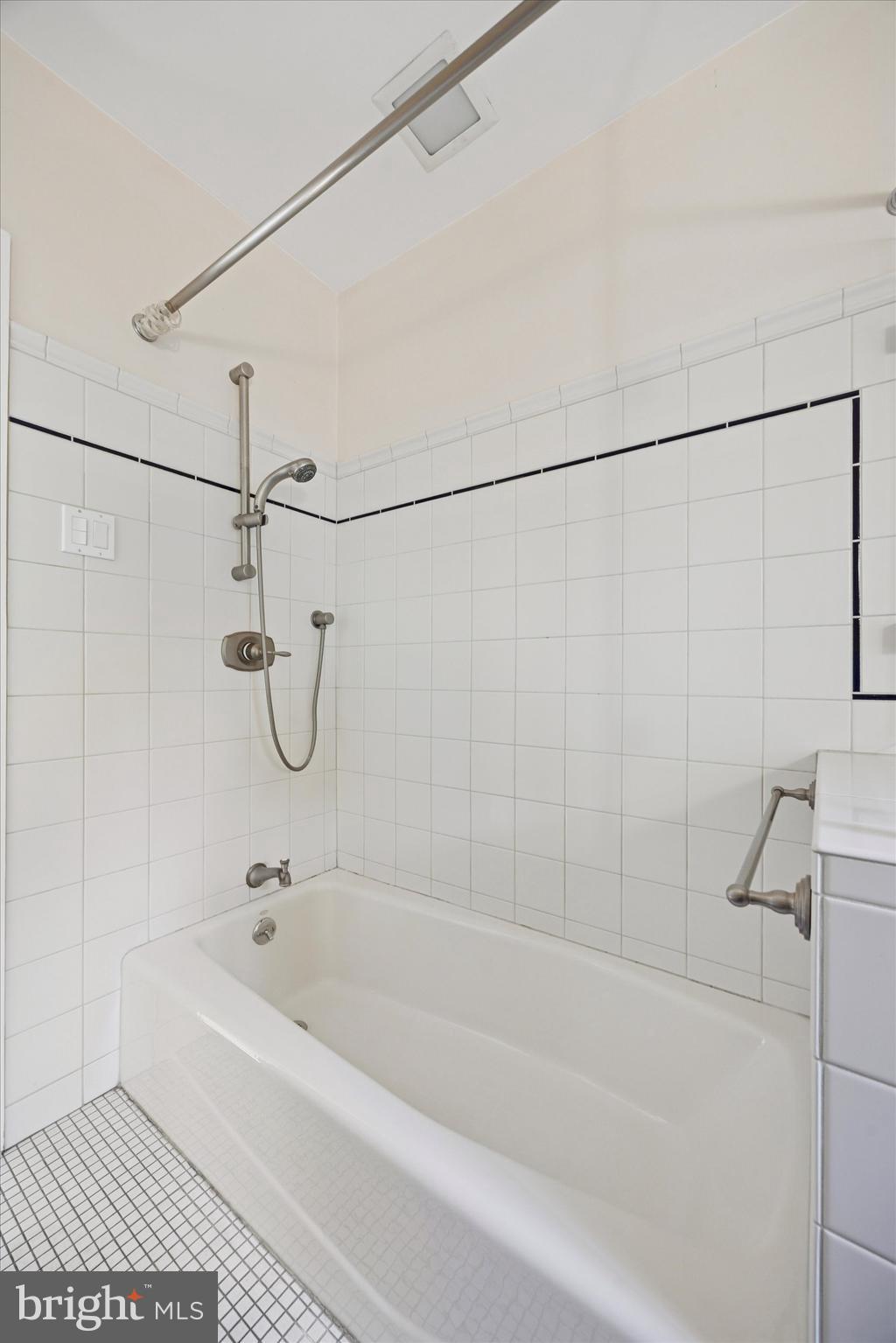 203 Conshohocken State Road Bala Cynwyd, PA 19004 - Photo 20 of 35 2nd Floor Hall Bathroom