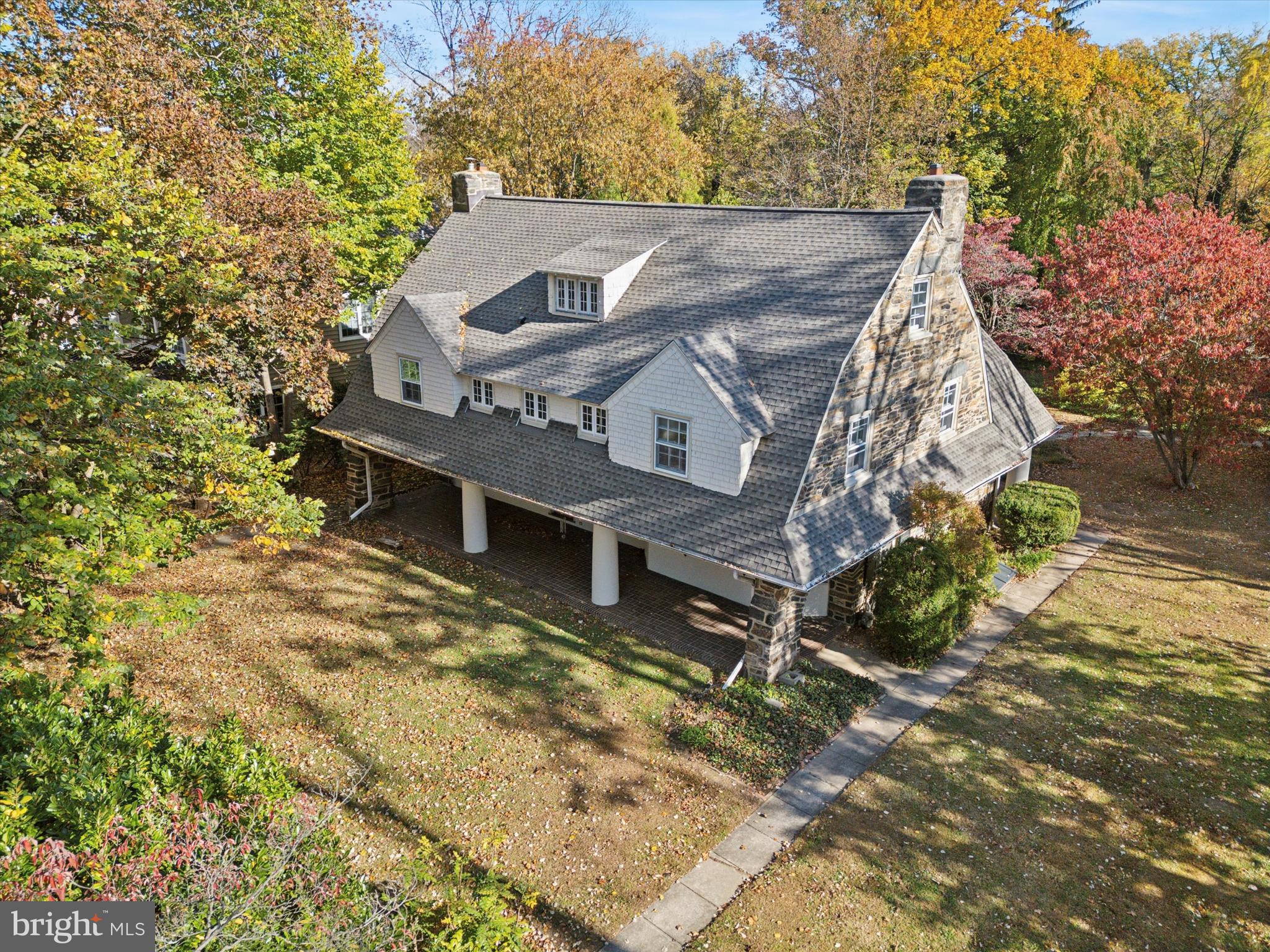 203 Conshohocken State Road Bala Cynwyd, PA 19004 - Photo 27 of 35 Front/Side Yard