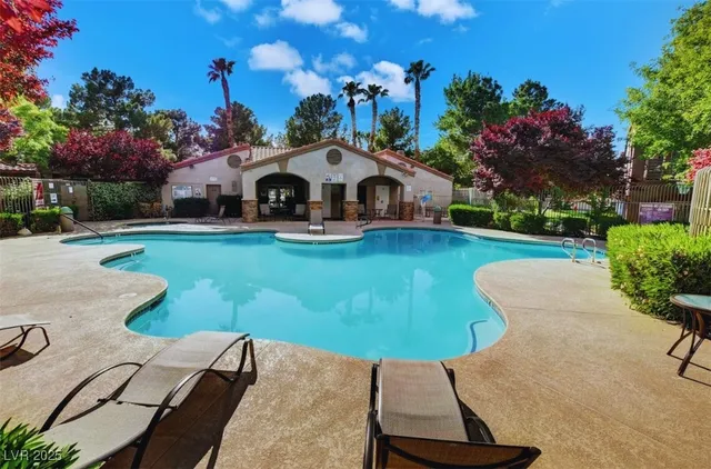 $1,050 | 2121 Sealion Drive, Unit 106, Las Vegas, NV 89128