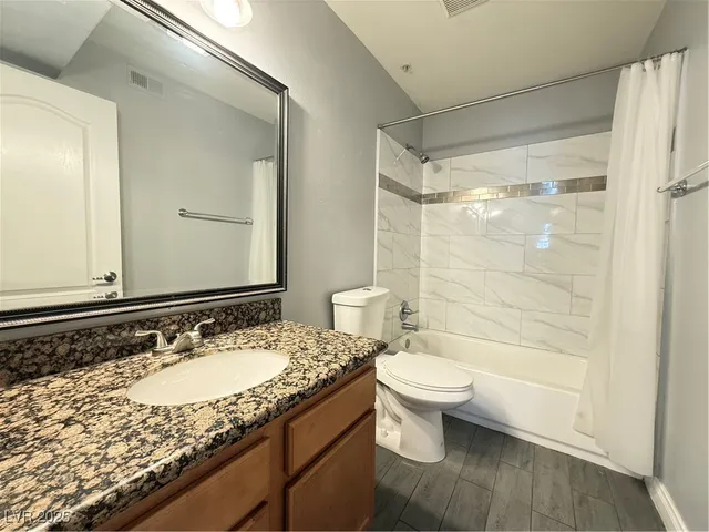$1,050 | 2121 Sealion Drive, Unit 106, Las Vegas, NV 89128