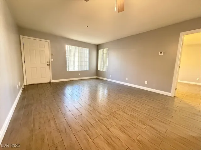 $1,050 | 2121 Sealion Drive, Unit 106, Las Vegas, NV 89128