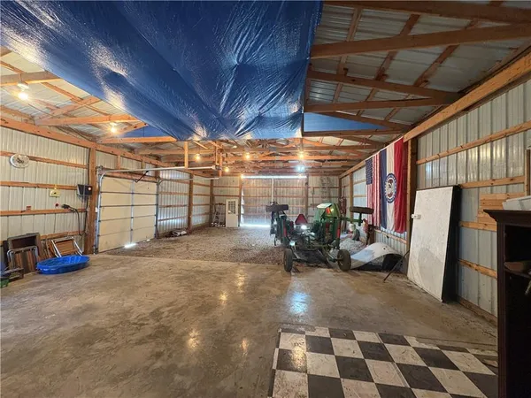 $425,000 | 25240 State Hwy T, Milan, MO 63556