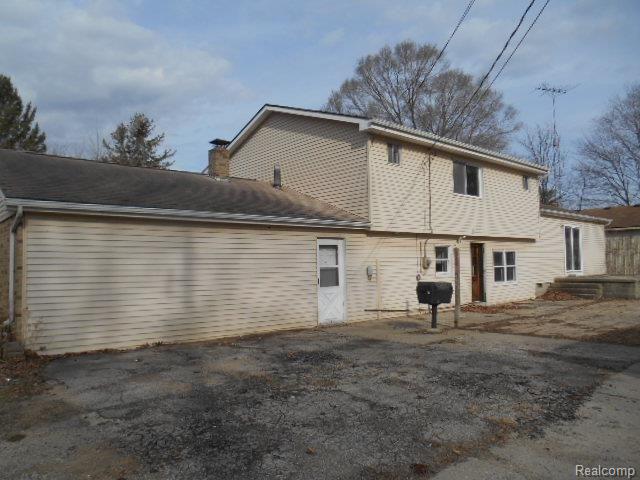 3280 Rabidue Road North Street, MI 48049 - Photo 6 of 21 264-033755 - back3.jpg