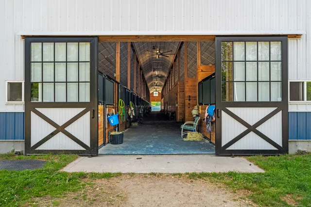 $5,500,000 | 1189 Pequot Trail, Stonington, CT 06378