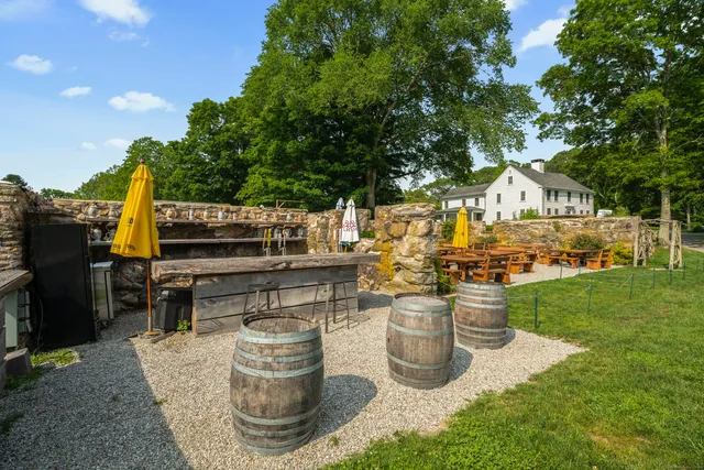 $5,500,000 | 1189 Pequot Trail, Stonington, CT 06378