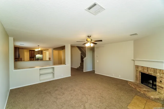 $1,985 | 3838 Sausalito Fern, San Antonio, TX 78261