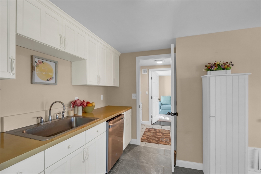 16 Townsend Road Groton, MA 01450 - Photo 29 of 40