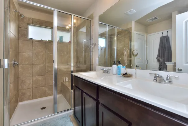 $2,000 | 404 Craters Of The Moon Boulevard, Pflugerville, TX 78660