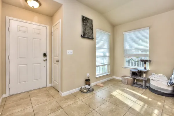 $2,000 | 404 Craters Of The Moon Boulevard, Pflugerville, TX 78660