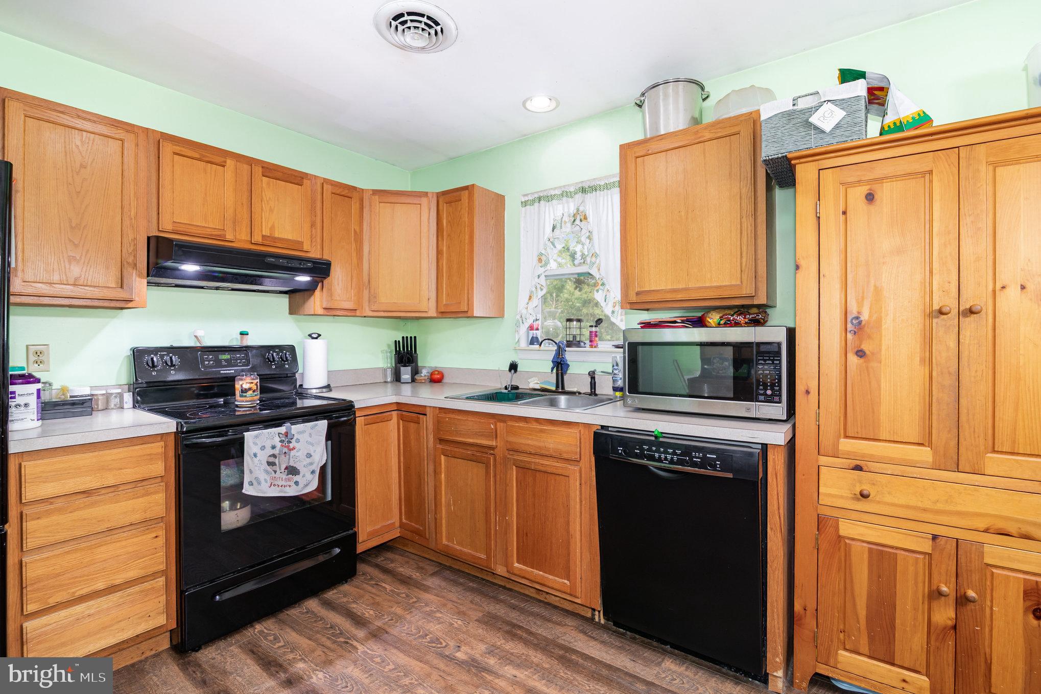 170 Old State Road Gardners, PA 17324 - Photo 6 of 35 Gallery Image 6